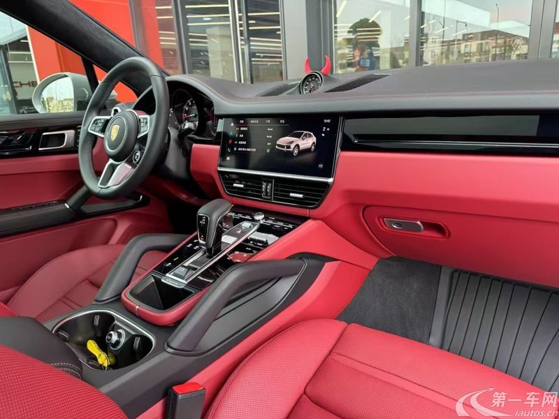 保时捷Cayenne [进口] 2022款 3.0T 自动 四驱 汽油 铂金版 