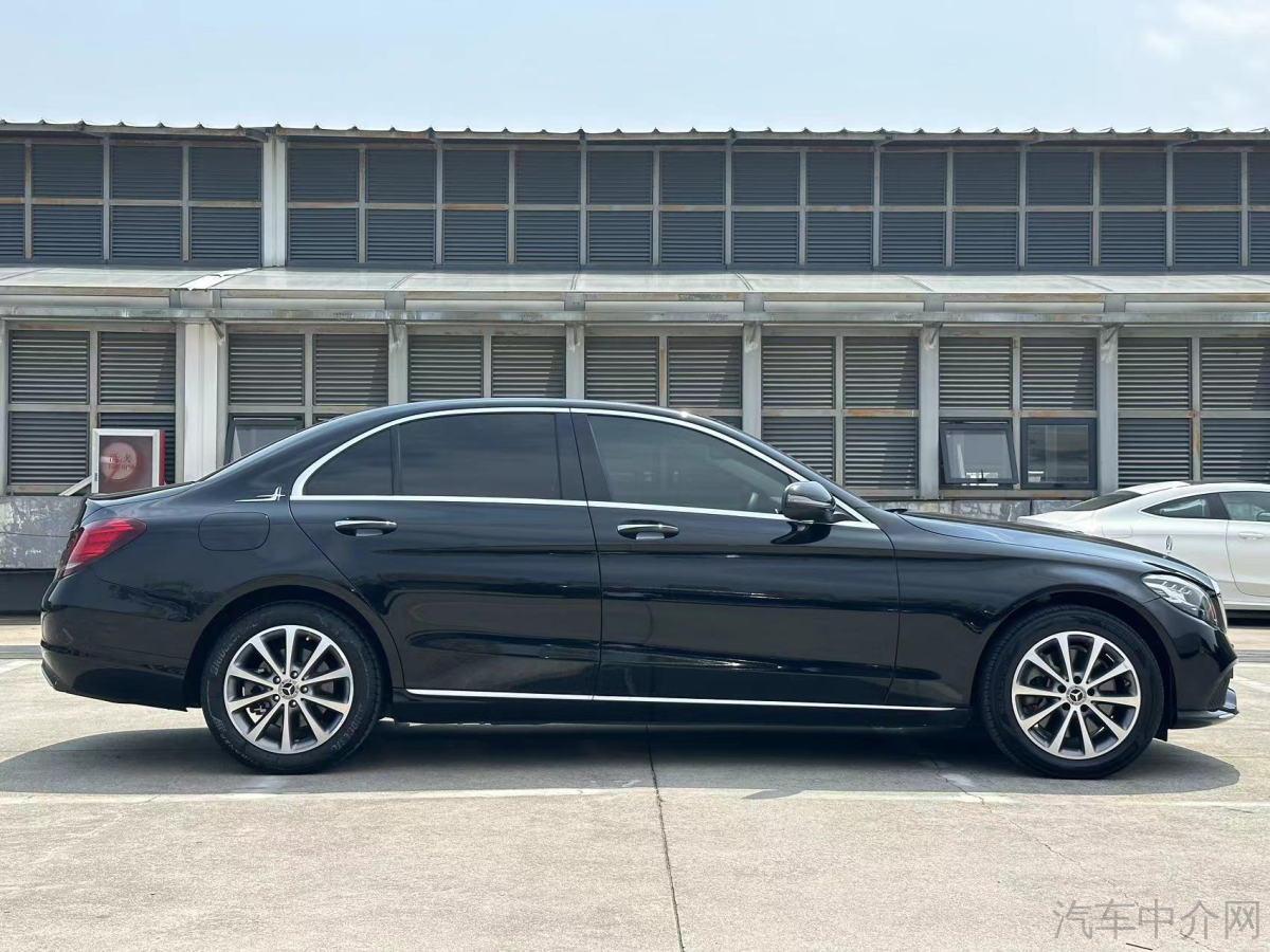奔驰C级 C260L 2021款 1.5T 自动 价格0万 
