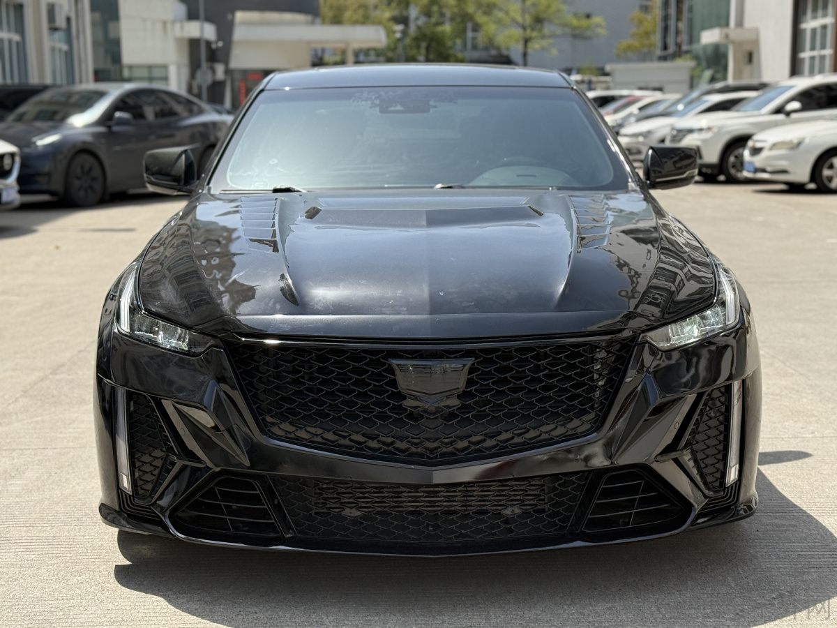 凯迪拉克CT5 2021款 2.0T 自动 28T风尚型 价格0万 