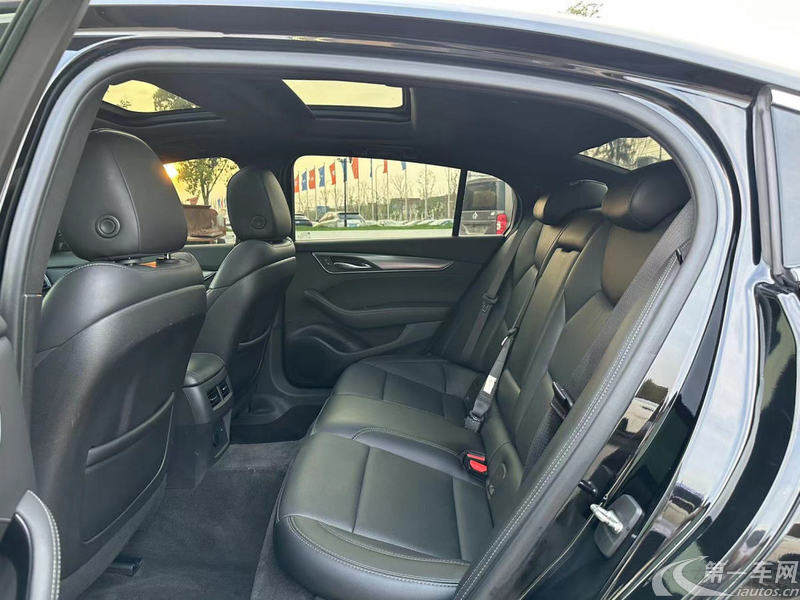 凯迪拉克CT5 2022款 2.0T 自动 28T豪华型 (国Ⅵ) 