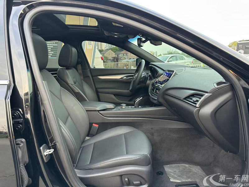 凯迪拉克CT5 2022款 2.0T 自动 28T豪华型 (国Ⅵ) 