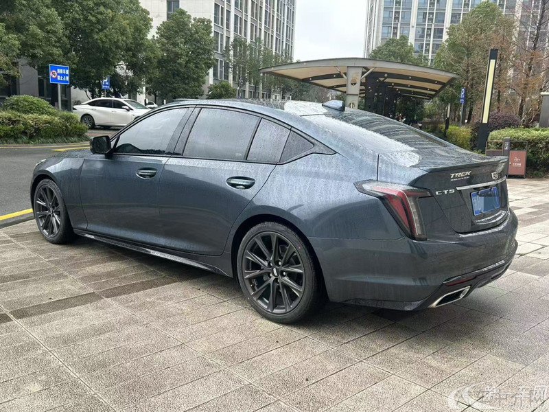 凯迪拉克CT5 2020款 2.0T 自动 改款铂金运动版 (国Ⅵ) 