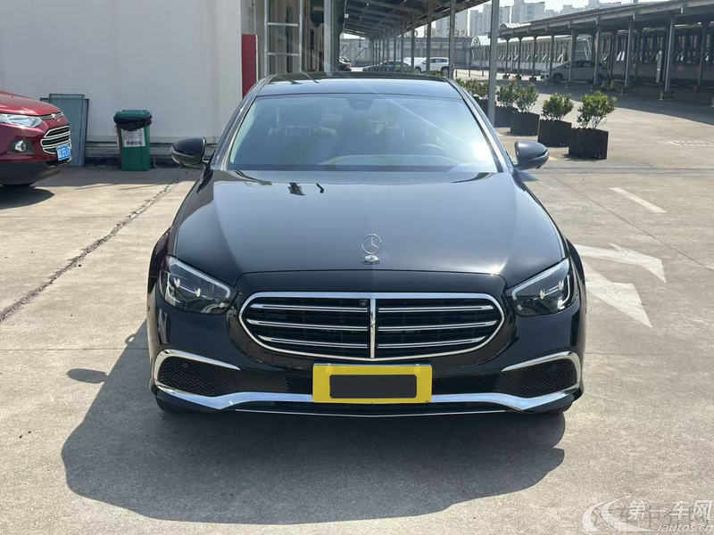 奔驰E级 300L 2023款 2.0T 自动 汽油 运动时尚型 (国Ⅵ) 