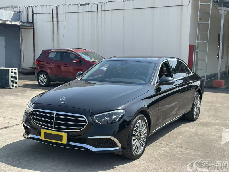 奔驰E级 300L 2023款 2.0T 自动 汽油 运动时尚型 (国Ⅵ) 