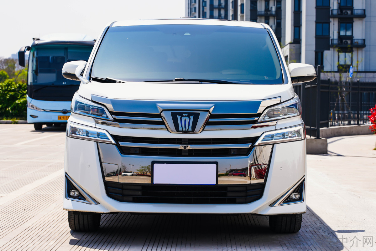 丰田威尔法 皇冠 [进口] 2021款 2.5L 自动 HV豪华版价格0万 