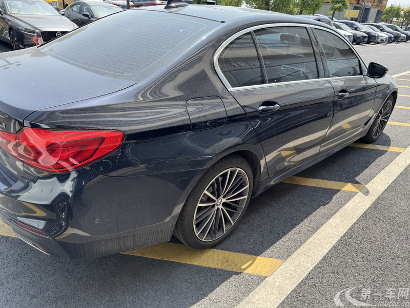 宝马5系 530Li 2020款 2.0T 自动 汽油 尊享型豪华套装 (国Ⅵ) 