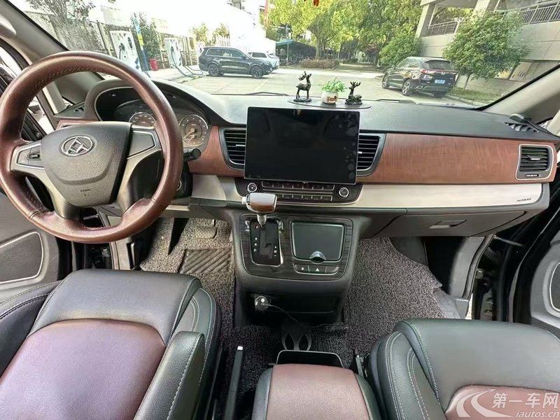 MAXUS迈克萨斯G10 2017款 1.9T 自动 7座 豪华版 (国Ⅴ) 