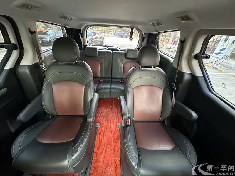 MAXUS迈克萨斯G10 2017款 1.9T 自动 7座 豪华版 (国Ⅴ) 