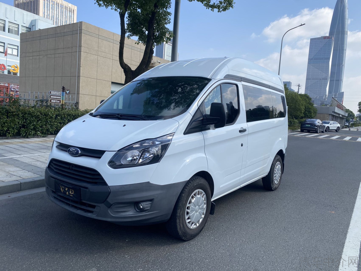 福特全顺 2019款 2.0T 手动 多功能商用车短轴中顶 价格0万