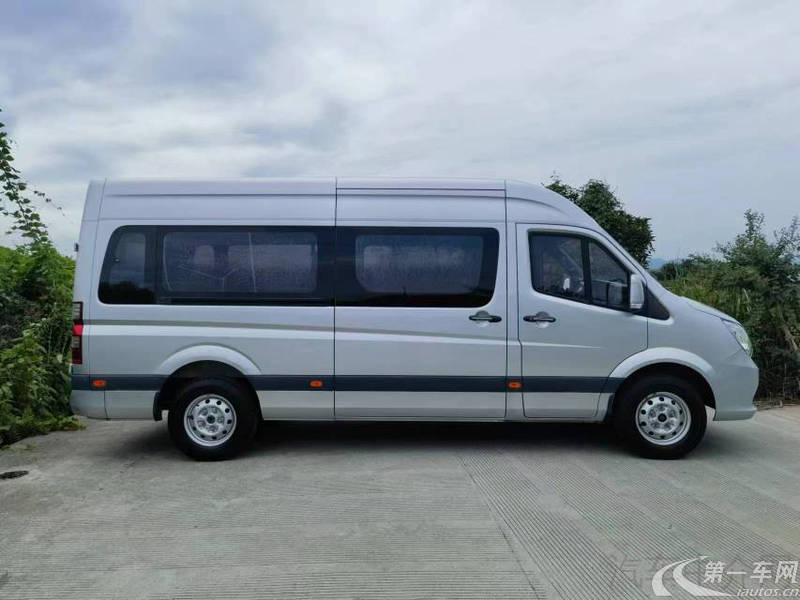 福田图雅诺 S 2017款 2.8T 手动 改款商旅版长轴 (国Ⅴ) 