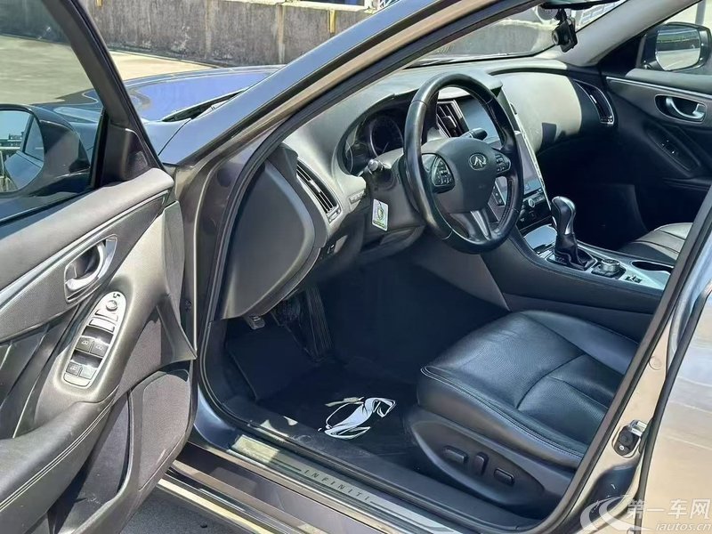 英菲尼迪Q50 [进口] 2014款 3.5L 自动 旗舰版 (欧Ⅴ) 