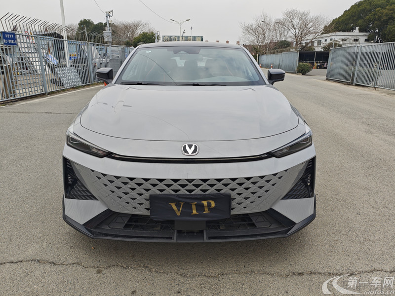 【杭州二手长安UNI-V】长安UNI-V 2023款 1.5T 自动 运动版