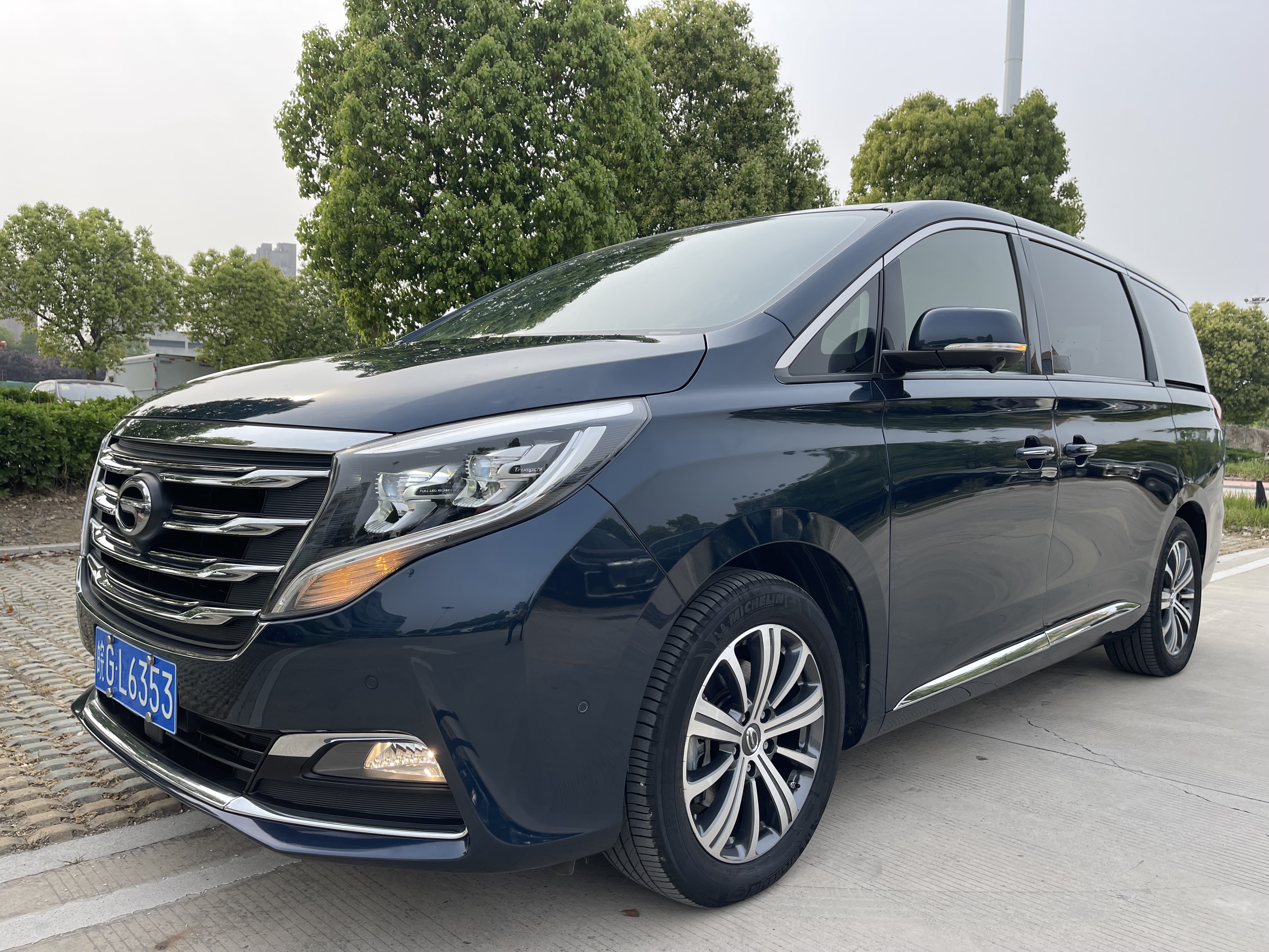 传祺GM8 2018款 2.0T 自动 前驱 320T旗舰型 价格0万