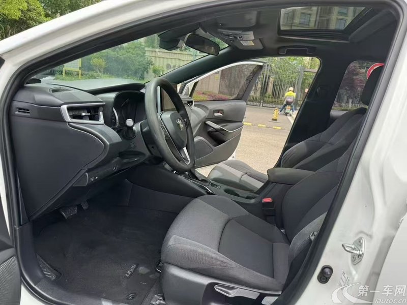 丰田雷凌双擎E+ 2019款 1.8L 自动 豪华版 (国Ⅵ) 