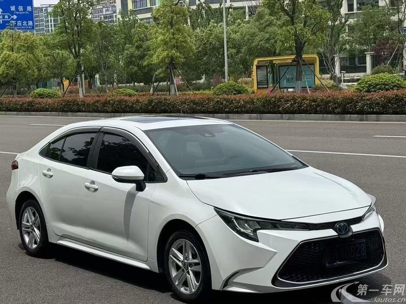 丰田雷凌双擎E+ 2019款 1.8L 自动 豪华版 (国Ⅵ) 