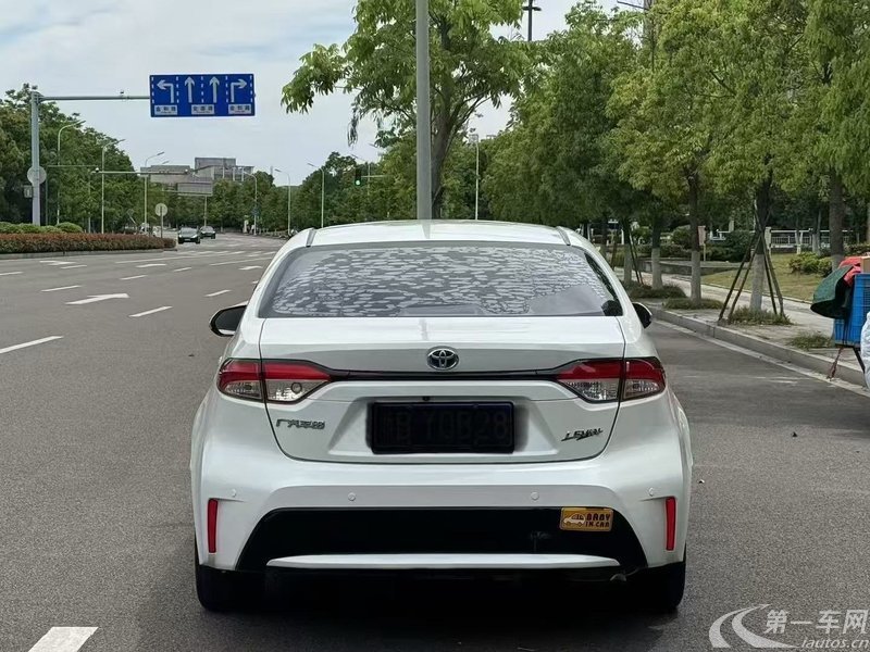 丰田雷凌双擎E+ 2019款 1.8L 自动 豪华版 (国Ⅵ) 