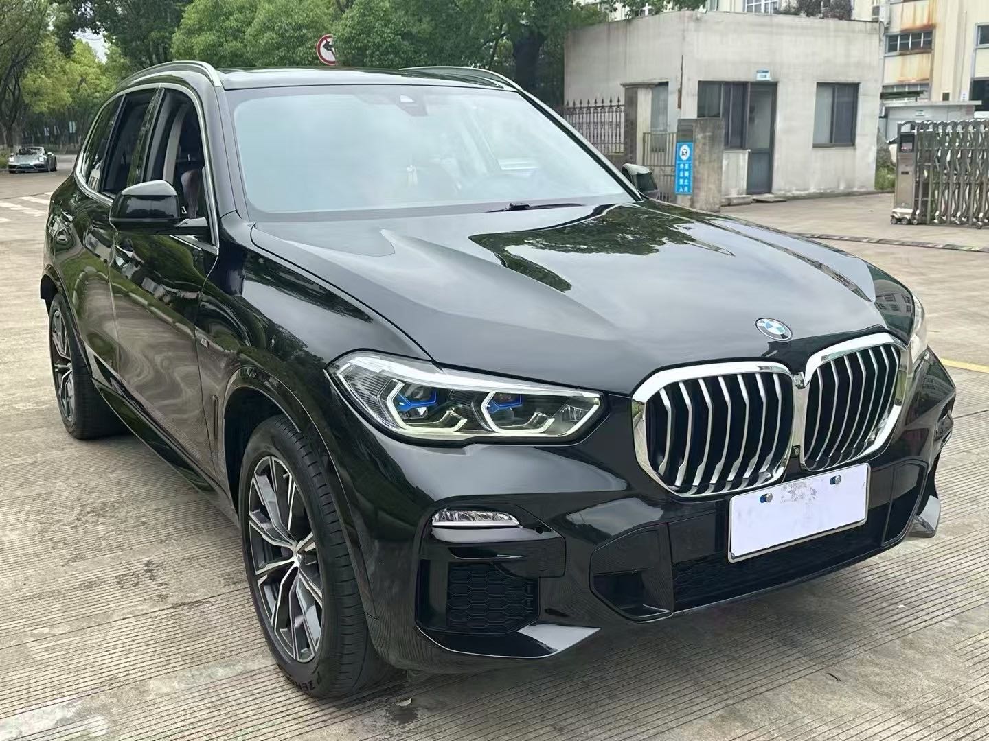 宝马X5 [进口] 2019款 3.0T 自动 四驱 汽油 中东版平行进口价格0万 