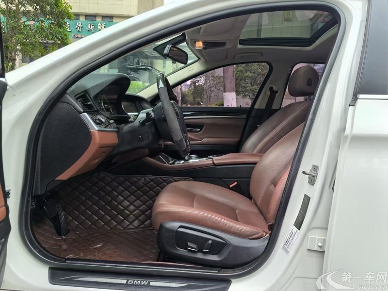 宝马5系 520Li 2014款 2.0T 自动 汽油 典雅型 (国Ⅴ) 