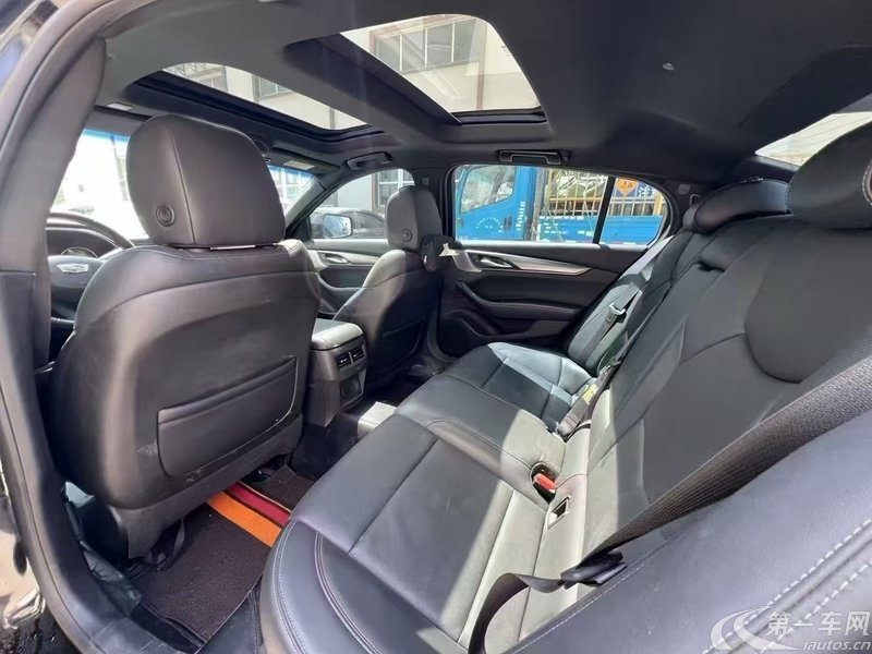 凯迪拉克CT5 2020款 2.0T 自动 豪华型 (国Ⅵ) 