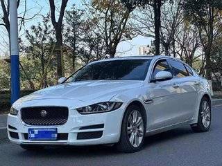 捷豹XE 2.0T 自动 200PS-R-SPORT运动版 