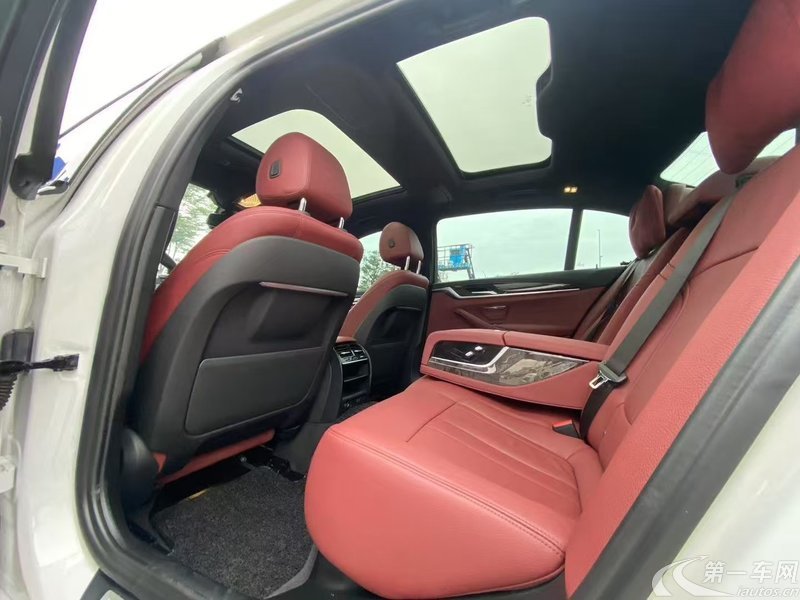 宝马5系 530Li 2019款 2.0T 自动 汽油 尊享型M运动套装 (国Ⅴ) 