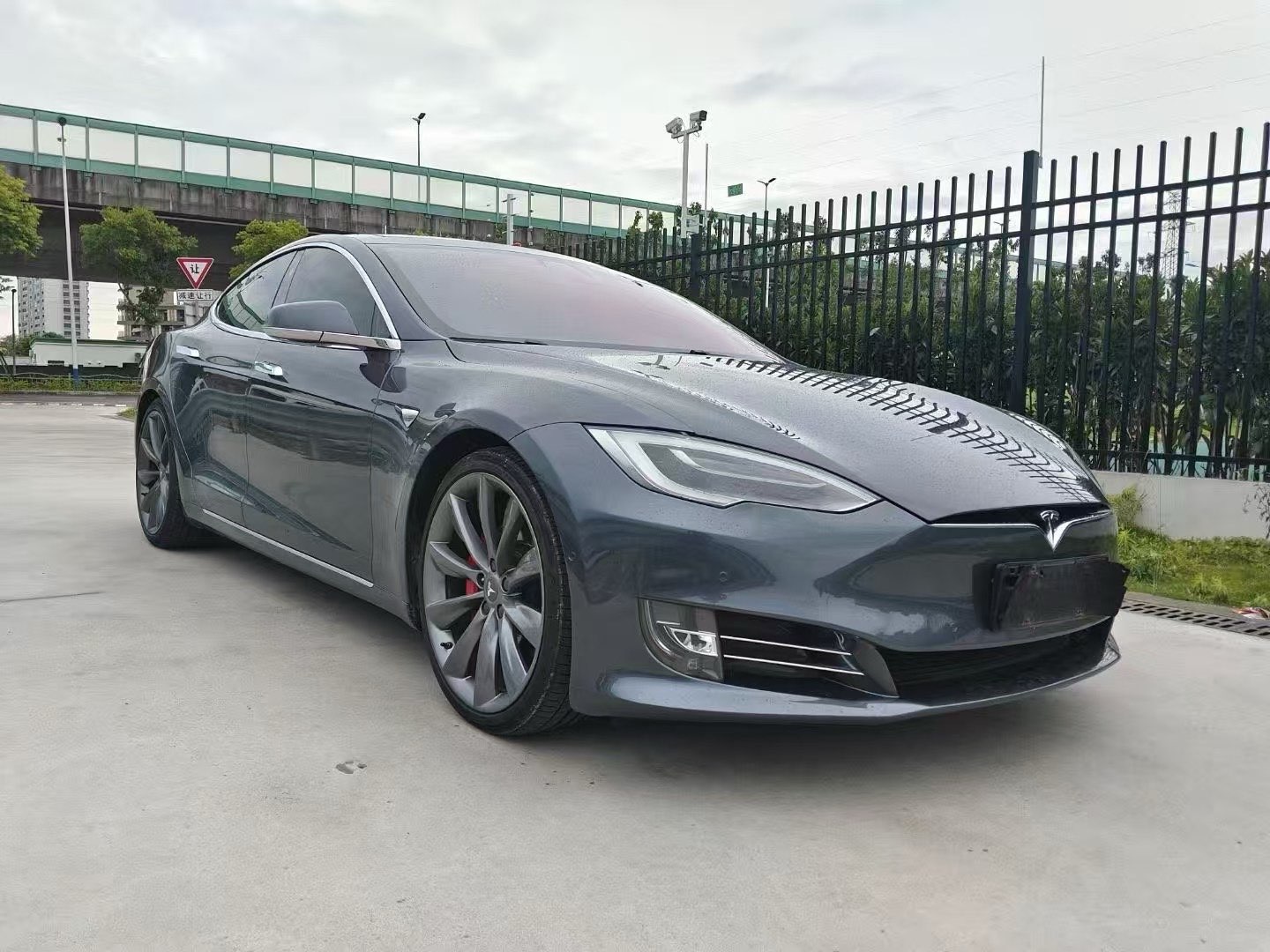 特斯拉MODEL S [进口] 2017款 自动 P100D 纯电动价格0万 