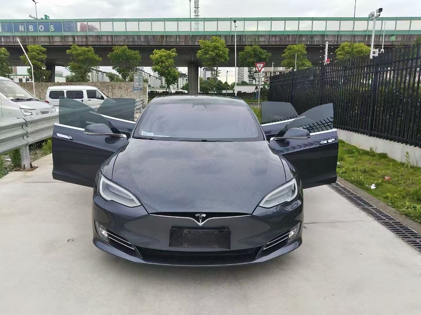 特斯拉MODEL S [进口] 2017款 自动 P100D 纯电动价格0万 