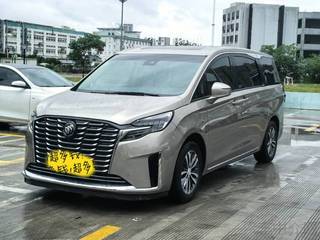 别克GL8 ES陆尊 2.0T 自动 653T豪华型和悦版 