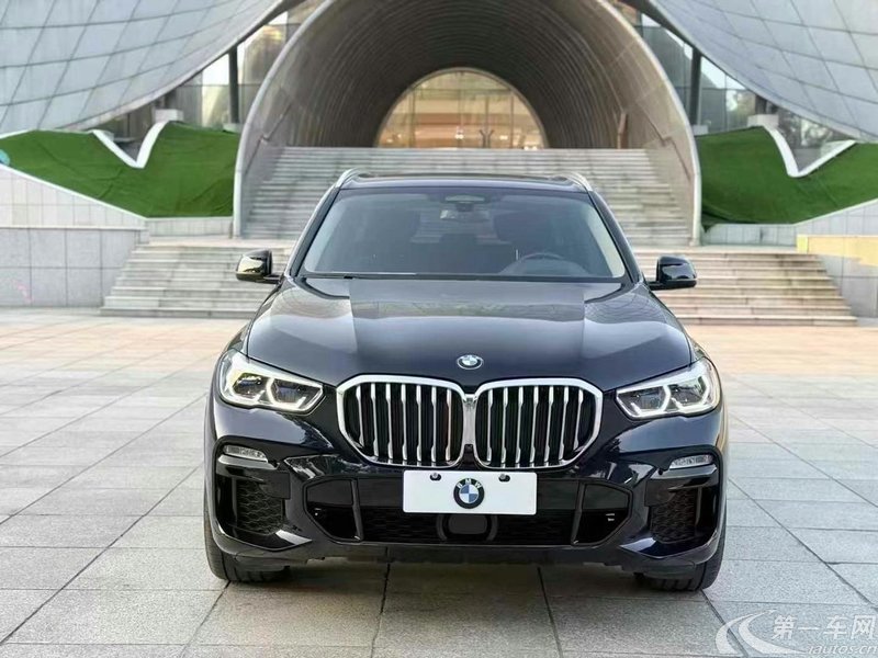 宝马X5 [进口] 2021款 3.0T 自动 四驱 汽油 尊享型M运动套装 