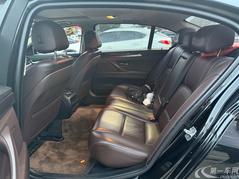 宝马5系 525Li 2017款 2.0T 自动 汽油 豪华设计套装 (国Ⅴ) 