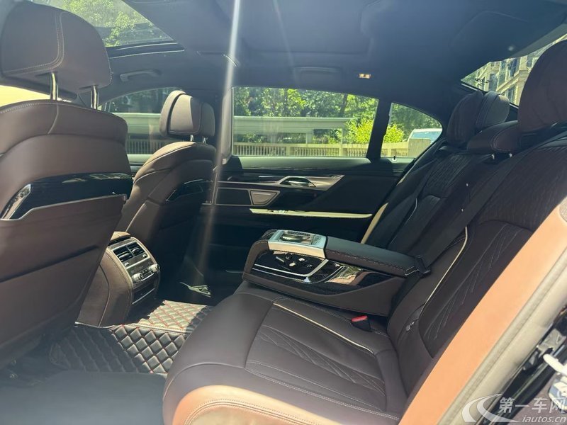 宝马7系 730Li [进口] 2021款 2.0T 自动 汽油 M运动套装 