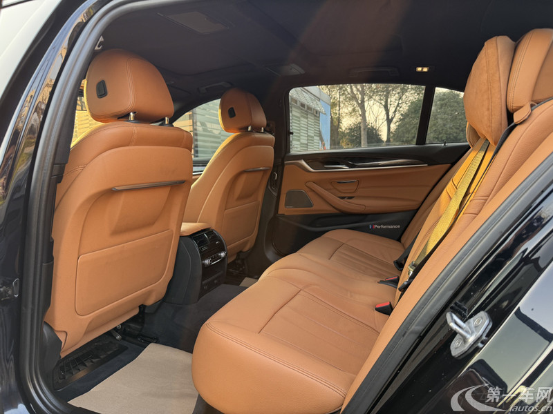 宝马5系 530Li 2019款 2.0T 自动 汽油 尊享型M运动套装 (国Ⅴ) 