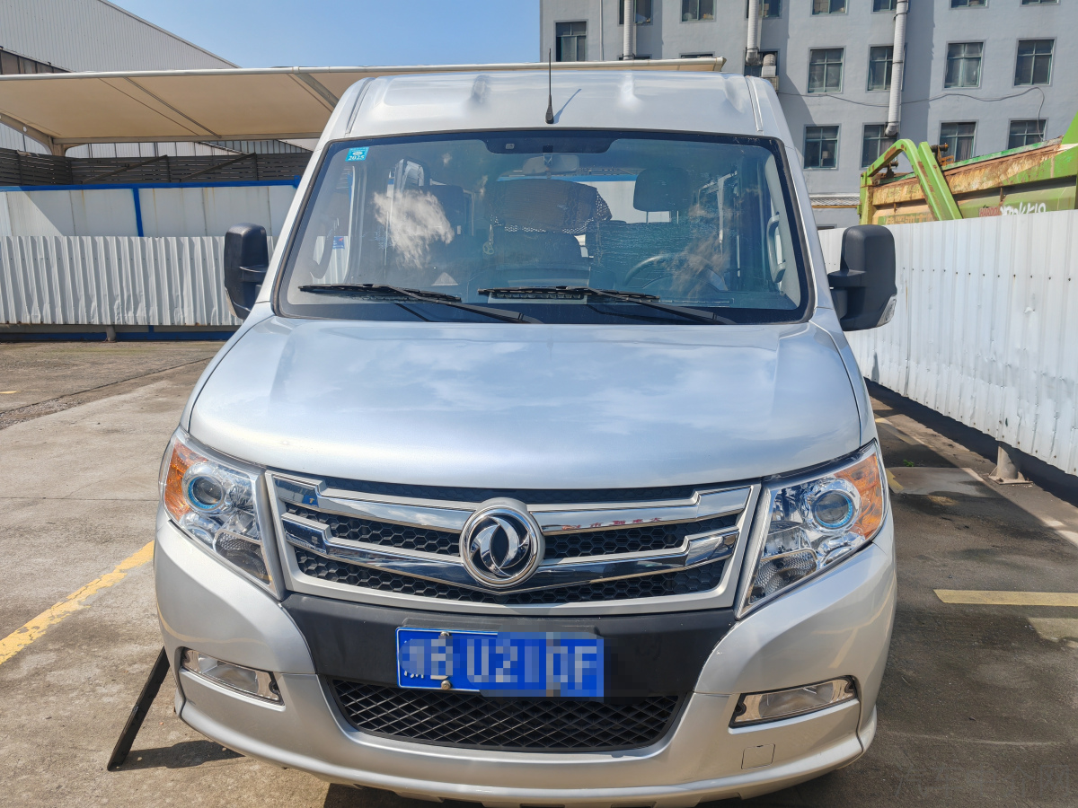 东风御风 2020款 2.3T 手动 长轴中顶经济型物流车 价格0万 