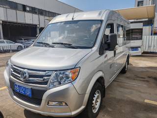 东风御风 2.3T 手动 长轴中顶经济型物流车 