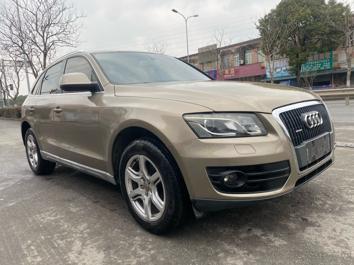 奥迪Q5 2011款 2.0T 自动 四驱 汽油 豪华型 价格0万 