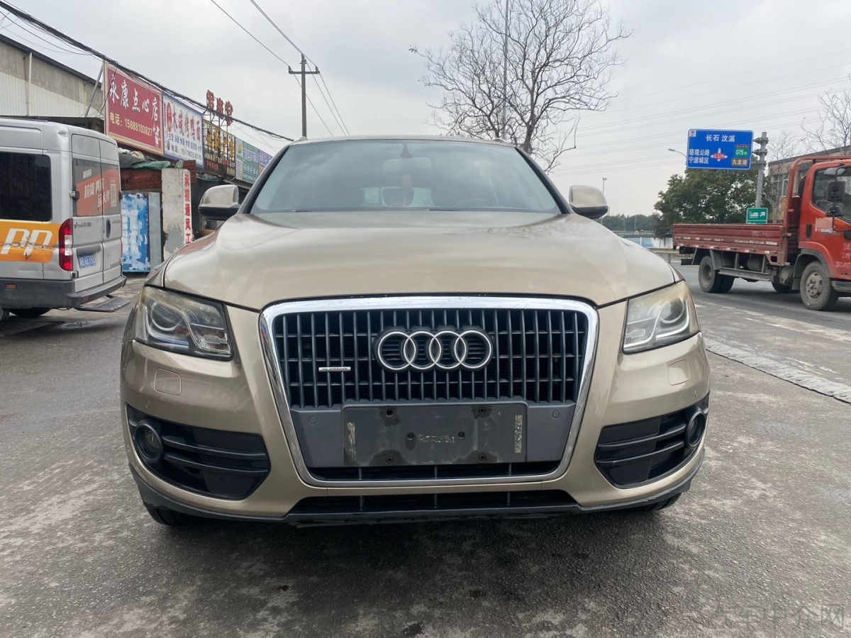 奥迪Q5 2011款 2.0T 自动 四驱 汽油 豪华型 价格0万