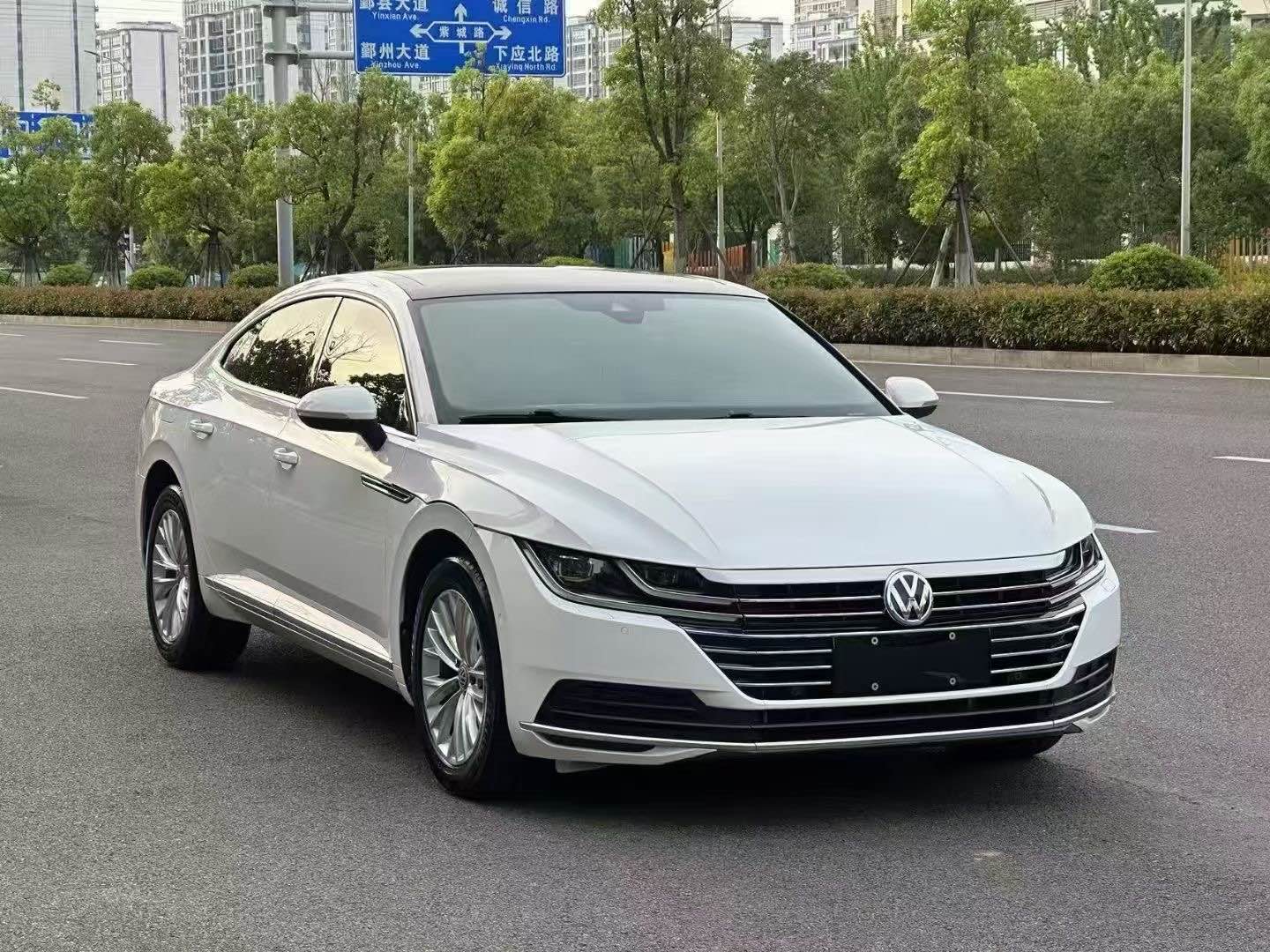 大众CC 2020款 2.0T 自动 曜颜版 价格0万 