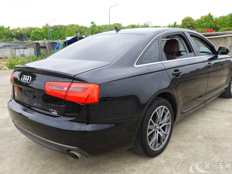 奥迪A6L TFSI 2012款 2.0T 自动 标准型 (国Ⅳ) 