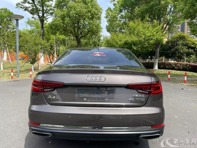 奥迪A4L 2019款 2.0T 自动 进取型 (国Ⅵ) 