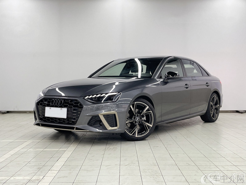 奥迪A4L 2024款 2.0T 自动 quattro-RS套件燃速型 (国Ⅵ) 