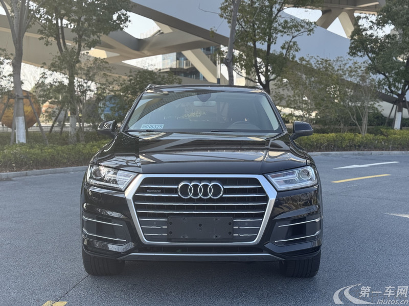 奥迪Q7 45 [进口] 2016款 3.0T 自动 技术型 