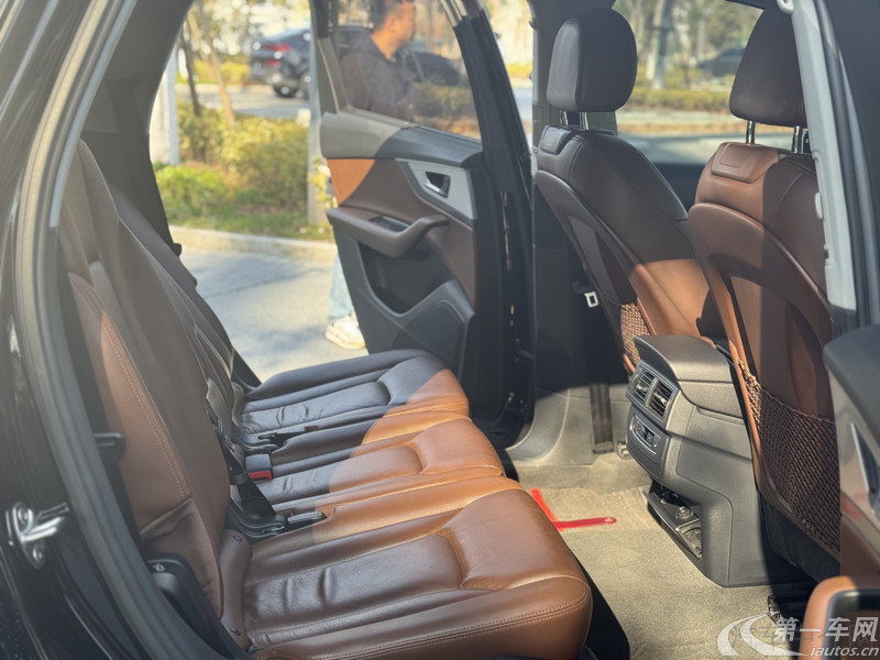 奥迪Q7 45 [进口] 2016款 3.0T 自动 技术型 