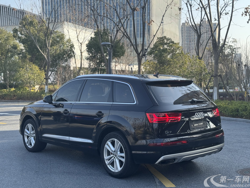 奥迪Q7 45 [进口] 2016款 3.0T 自动 技术型 