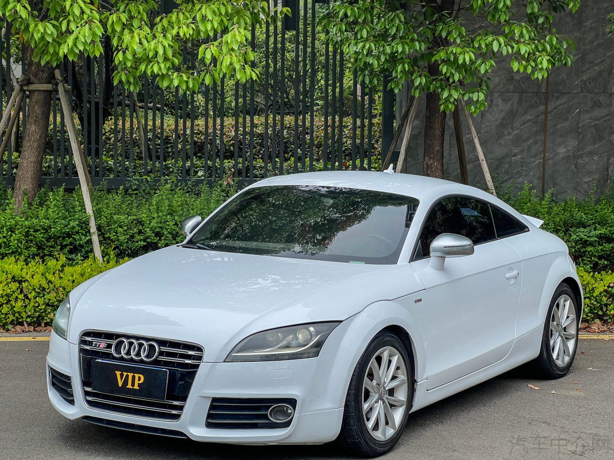 奥迪TT 45 [进口] Coupe 2011款 2.0T 自动 汽油价格0万