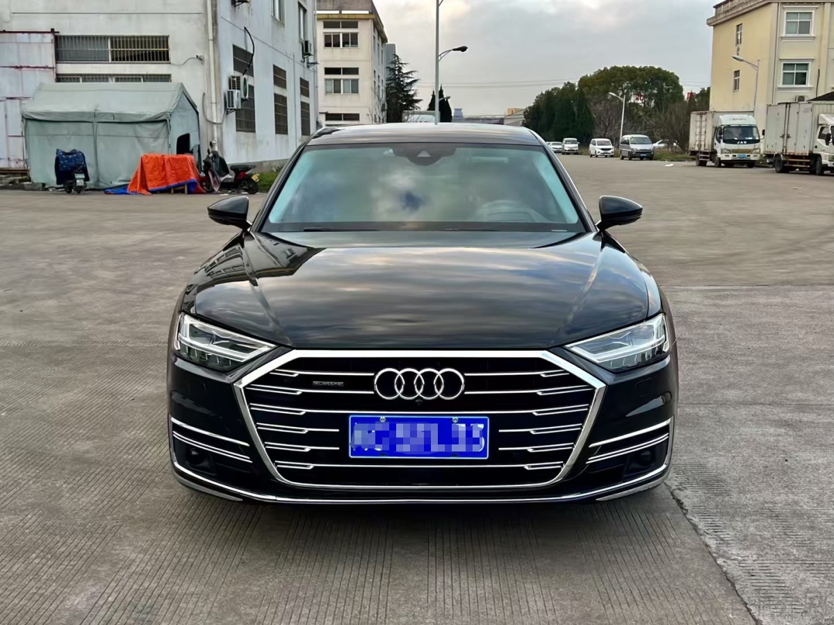奥迪A8L 55 [进口] 2019款 3.0T 自动 汽油 PLus尊贵型价格0万 