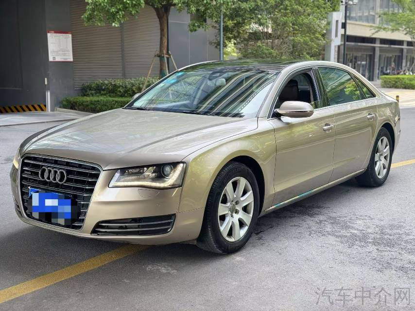 奥迪A8L 45 [进口] 2012款 3.0T 自动 汽油 豪华型价格0万