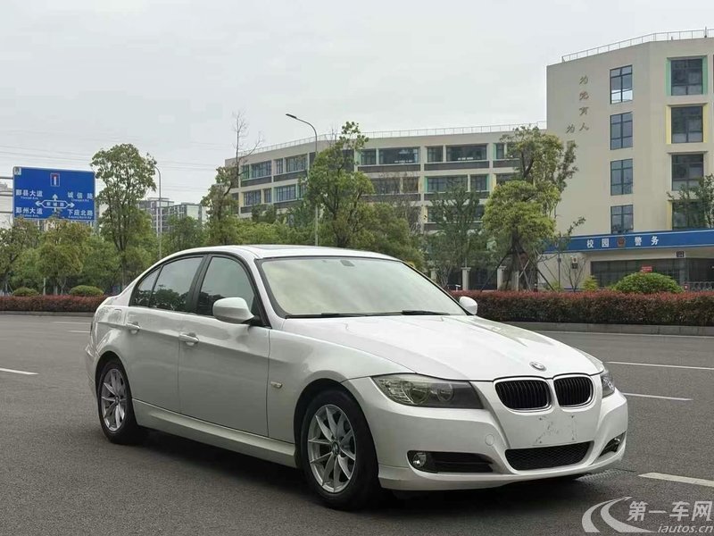 宝马3系 318i 2011款 2.0L 自动 汽油 领先型 (国Ⅳ) 