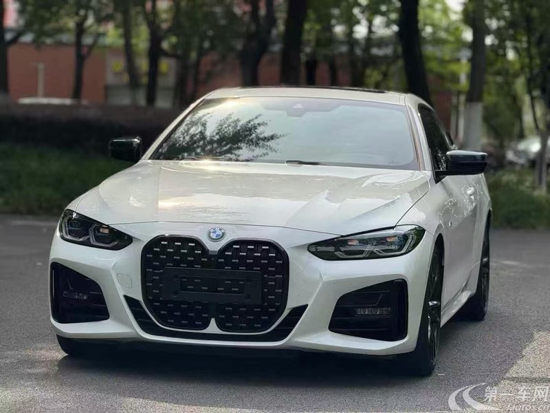 宝马4系双门轿跑 425i [进口] 2022款 2.0T 自动 改款M运动套装 