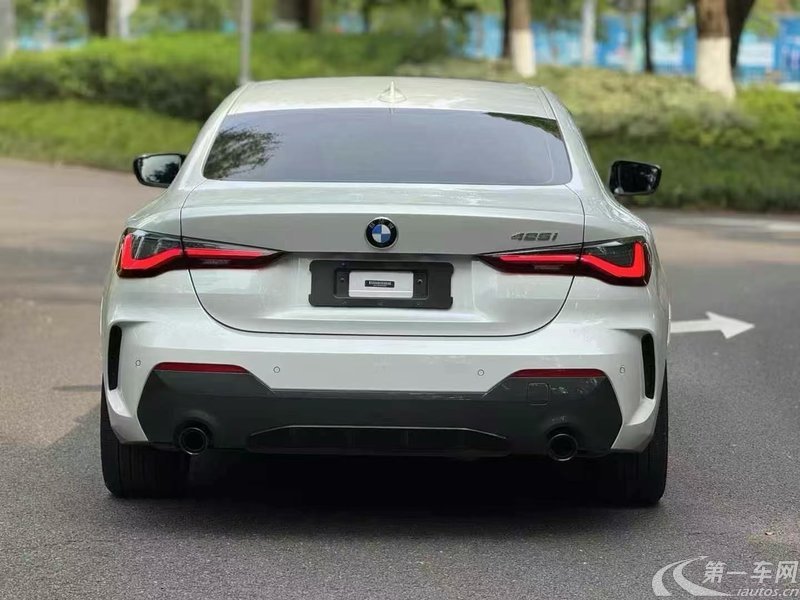 宝马4系双门轿跑 425i [进口] 2022款 2.0T 自动 改款M运动套装 