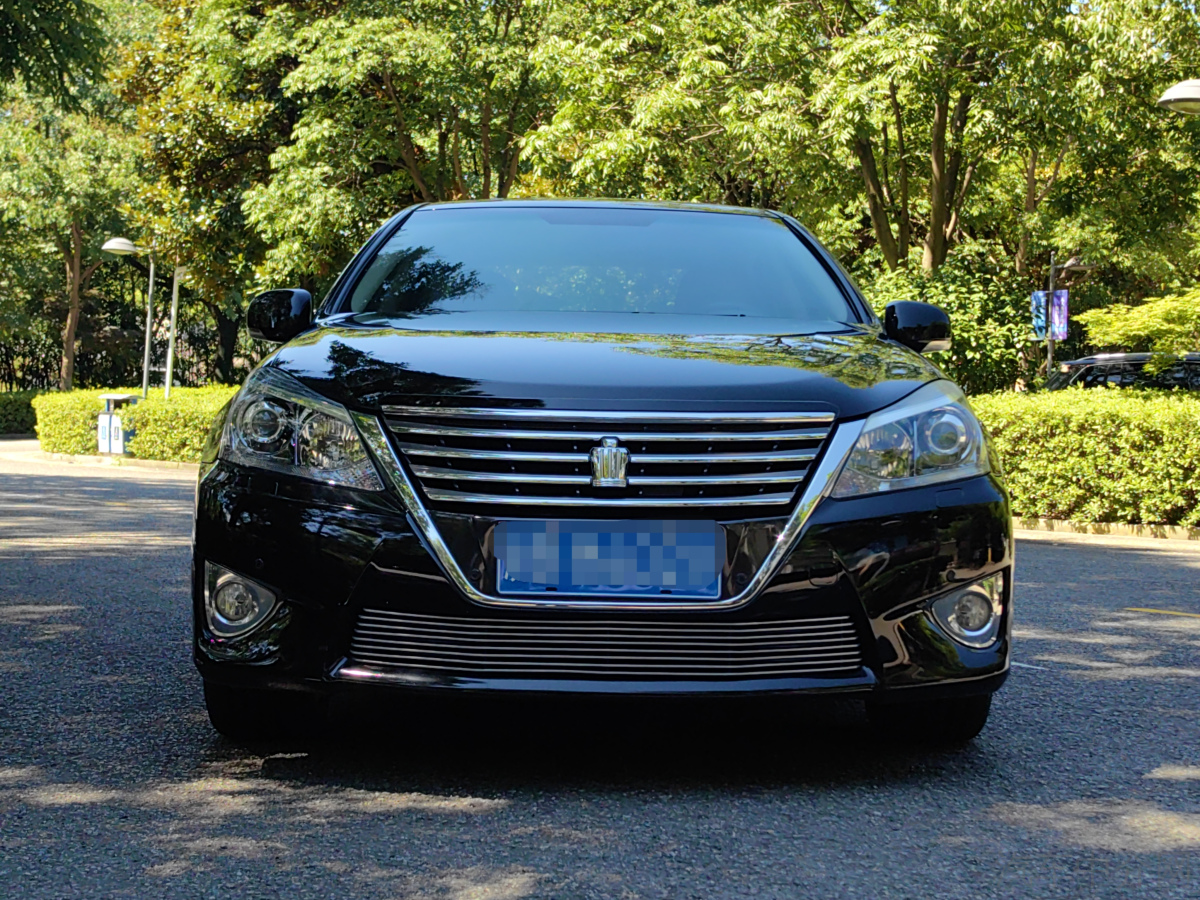 丰田皇冠 2012款 2.5L 自动 Royal真皮版 价格0万 